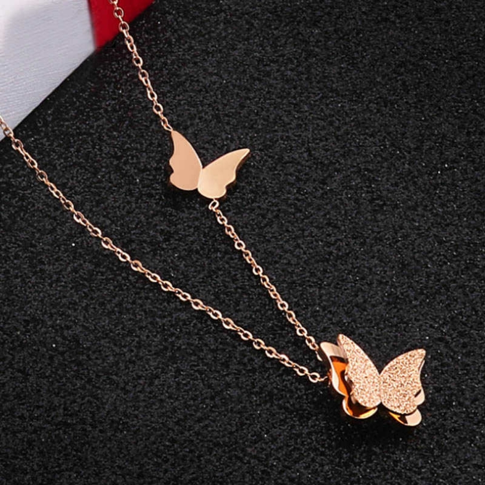 Women's Butterfly Necklace (Accepting Offers)